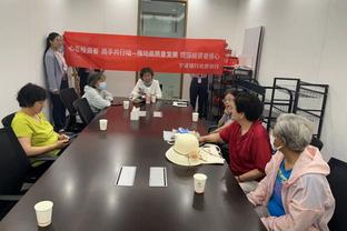 津琴科此役共完成传球76次，比场上的任何人都要多出24次